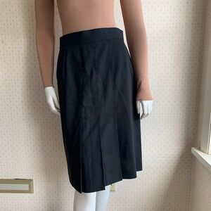 Akris Punto Black Pleated Pencil Skirt sz 8 PW14
